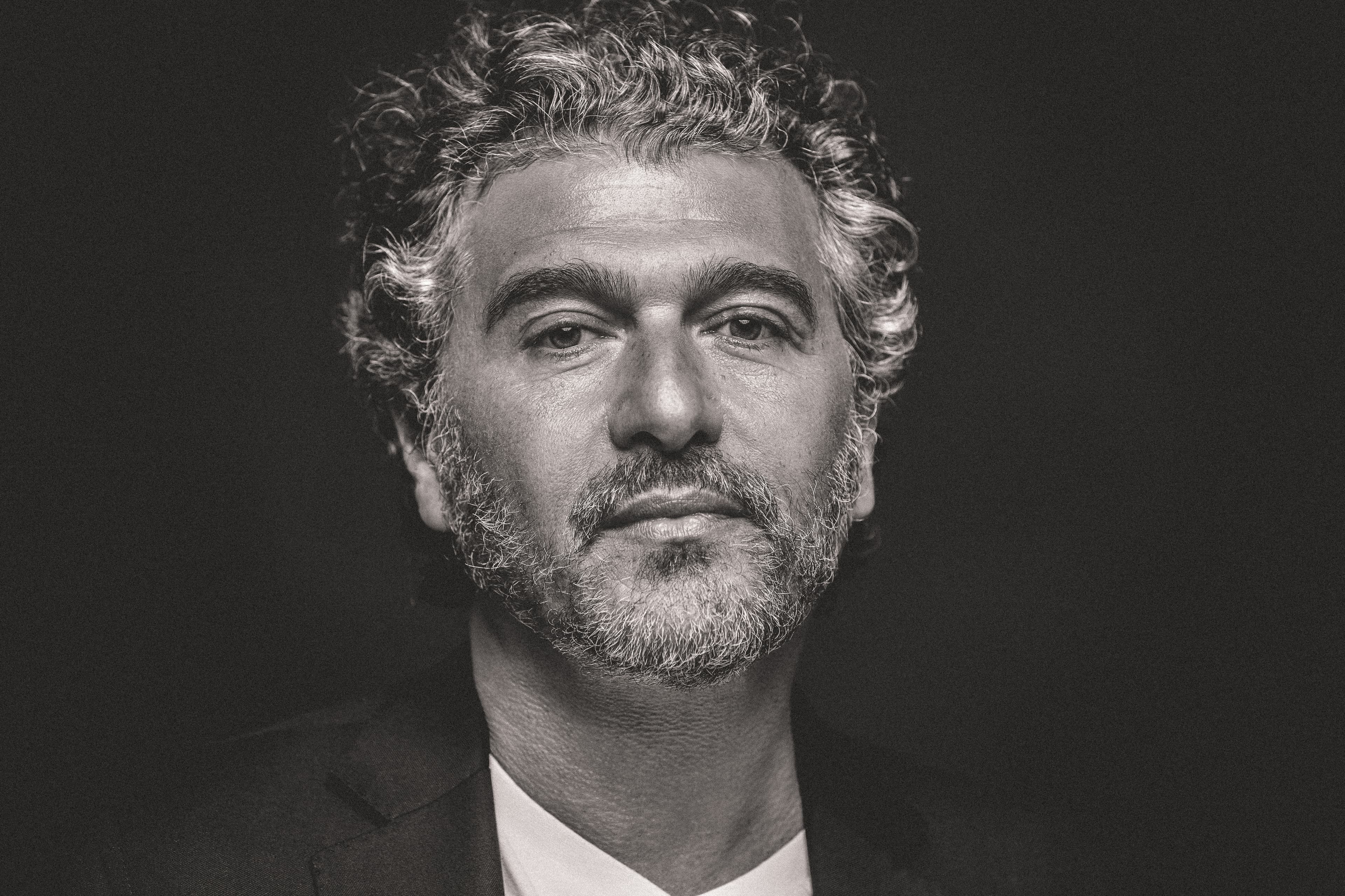 DANIEL LEVI