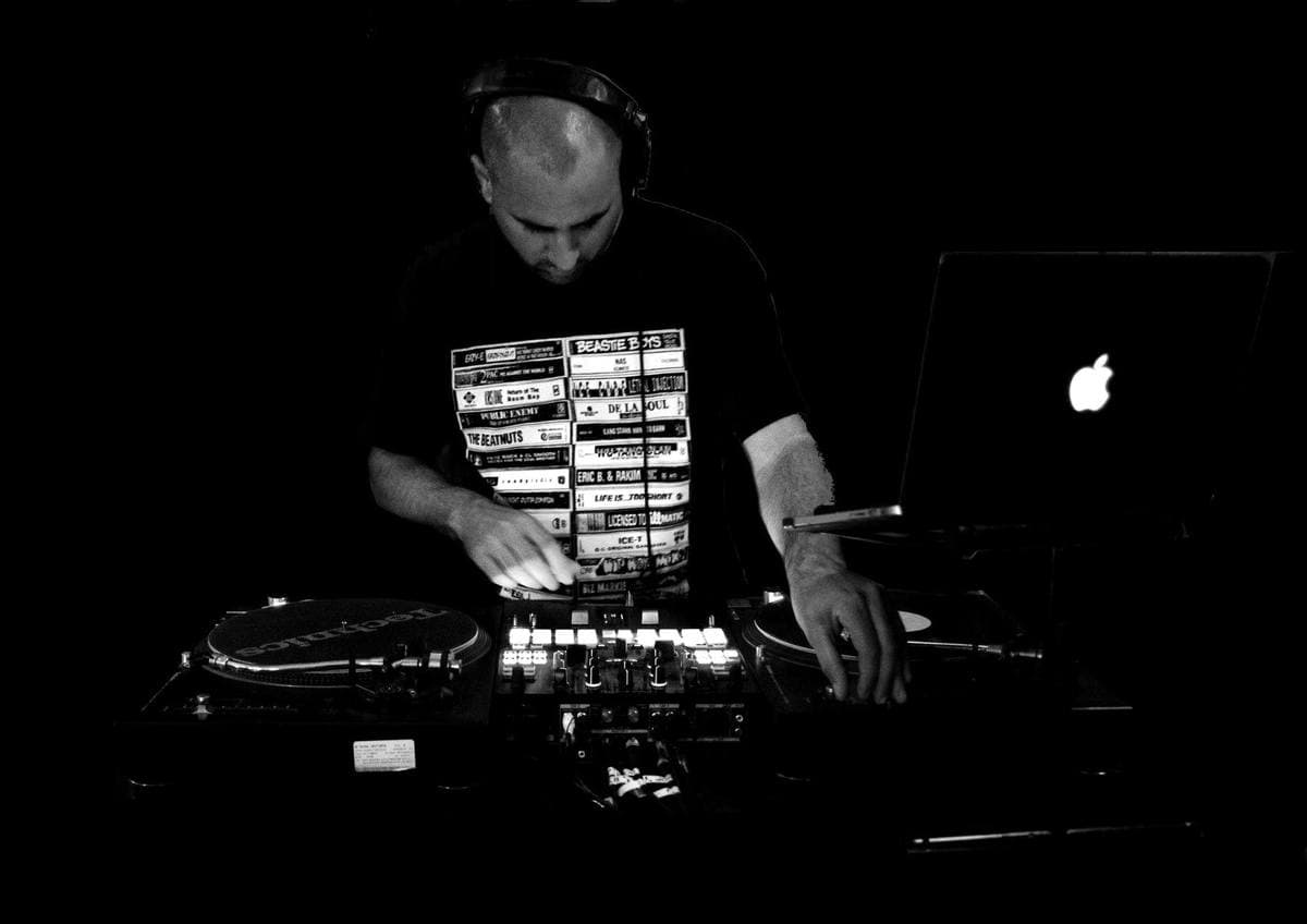 DJ : Nick The Funk