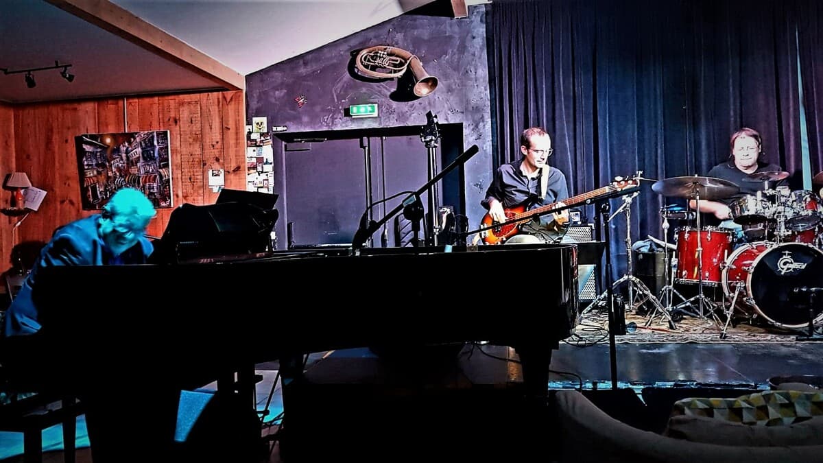 IN SITU TRIO, Latin Jazz