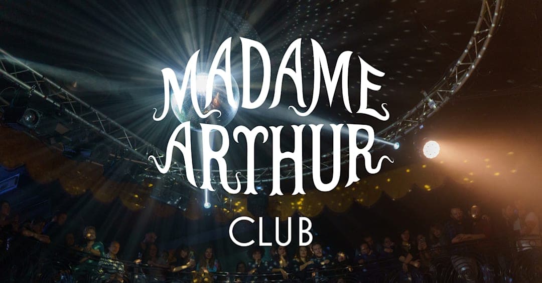 Madame Arthur Club · 1806