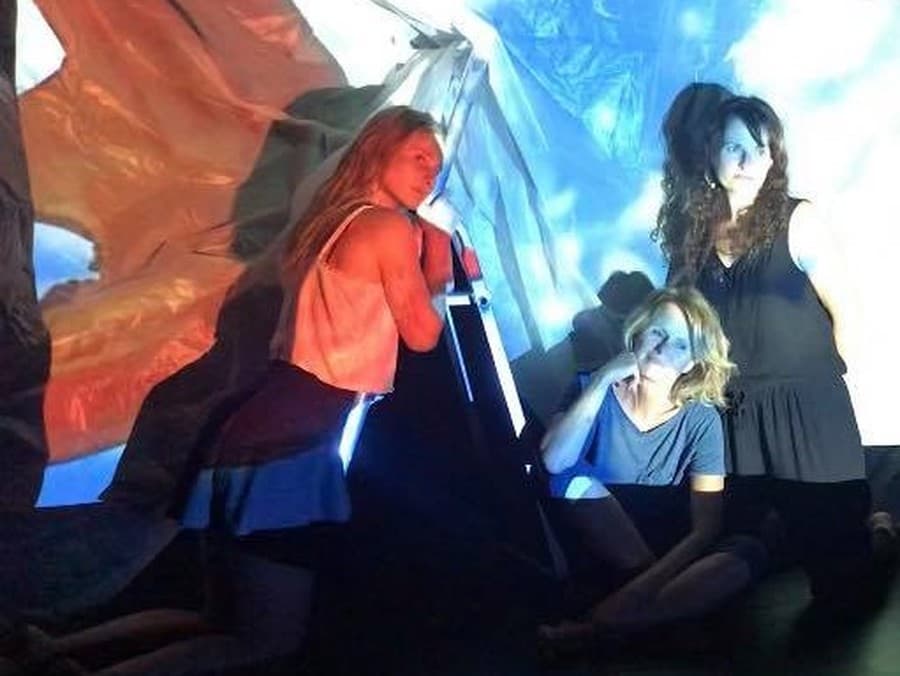 Sortie de résidence - MARIANNE(S)