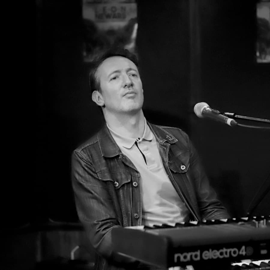 « Le blues illustré par le piano »