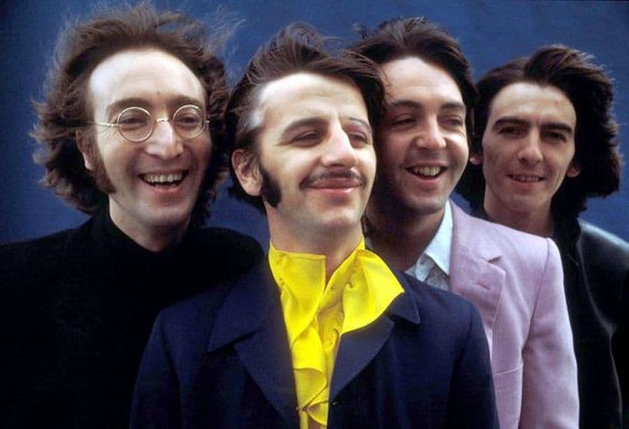 The Lonely Hearts Club Band / Tribute to the Beatles