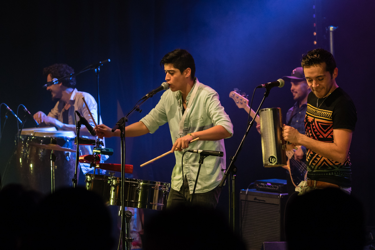 Apostol Cumbia