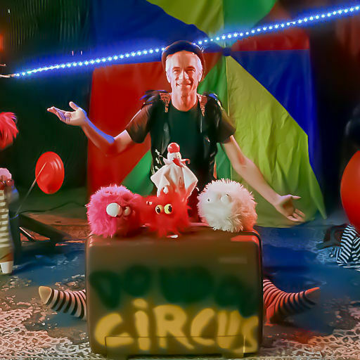 Doudou Circus