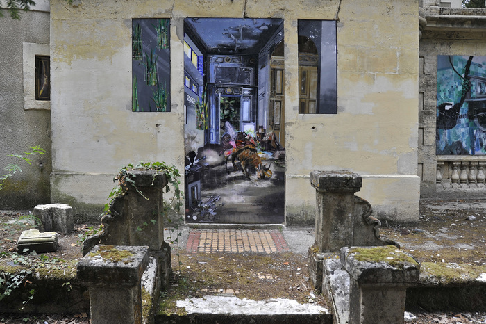 Mirabilia